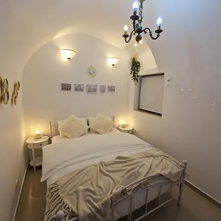 Bastion White Pearl Apartment