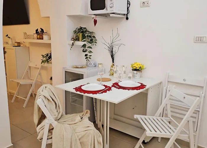 Bastion White Pearl Apartment