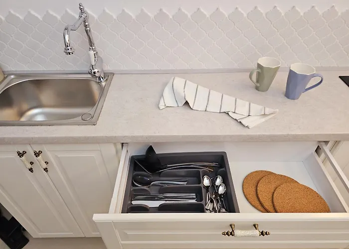 Bastion White Pearl * טימישוארה