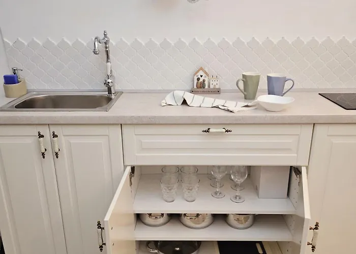 Bastion White Pearl *